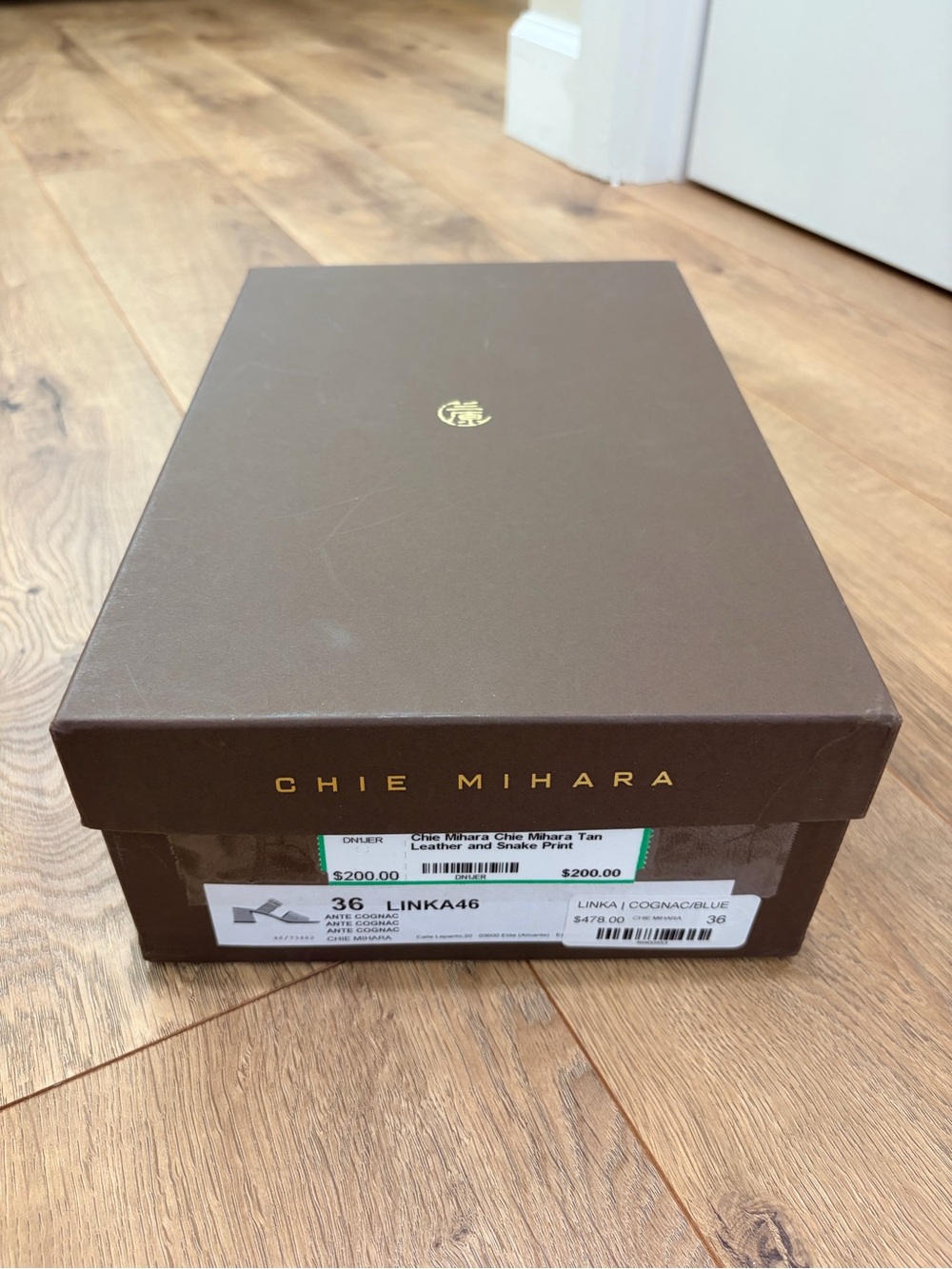 CHIE MIHARA Linka sandal in snake, suede with blue heel - Picture 11 of 13